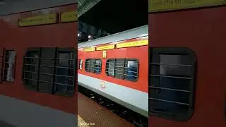 Mumbai/Varanasi Mahanagari exp 22178 🚆🚆🇮🇳🇮🇳💯💯🇮🇳🇮🇳🚉