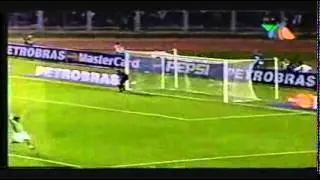 Gol de P&aacute;vel Pardo a Uruguay (Copa Am&eacute;rica 2004)