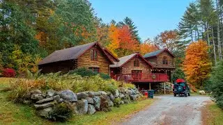 Fall Getaway in a Massive Log Cabin with Autumn Foliage