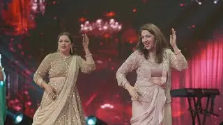 Groom's mother and maasi dance | Wedding mashup | Bollywood songs 2025