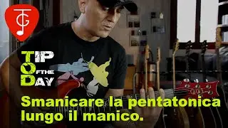 Un esercizio facile per imparare a smanicare la pentatonica lungo tutto il manico della chitarra.