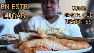 SI ENTRAS EN ESTE LUGAR  PUEDES COMER HASTA QUE REVIENTES
