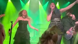 Snow White Blood & Lilly Seth - Shared Hearts