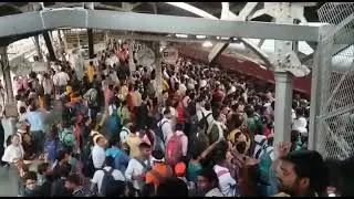PET 2022 इतनी भयानक भीड़ || पैर रखने को भी जगह नहीं