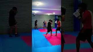 voc&ecirc; tamb&eacute;m comete esses erros? corrigindo os erros t&eacute;cnicos do p&ecirc;ndulo 🥊👊🏽 #boxe #boxingtrainer