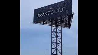 THE GRAND OUTLET AT EAST JAKARTA..NICE PLACE, LUXURY, GREAT PLACE TO SHOP!!