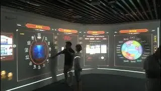 Projection Curved Surface Digital Wall High FPS 2mm Finger Touch