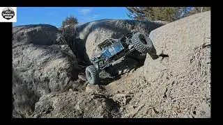 Занимаемся багги в парке Tuttle Creek ORV Park в Рэндольфе, штат Канзас - радиоуправляемый гусени...