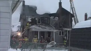Firefighters brave cold temperatures to battle blaze | 28/22 News
