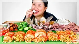 KIMCHI WRAPPED NUCLEAR FIRE NOODLES MUKBANG 먹방  + SEAFOOD | EATING SHOW