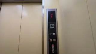 Small Hyundai Traction Elevator - Bobobox Alun Alun Bandung - West Java Bandung , Kepatihan