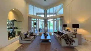 Entertainer's Delight in Windmill Lake