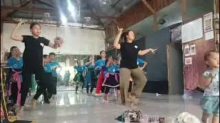 BELAJAR JAIPONG LIVE DISANGGAR TARI CAHAY GUMELAR