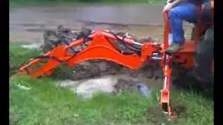 Kubota L2800 with Ansung BK976 backhoe