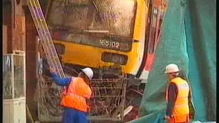 BBC Newsroom South East (3 Nov 1994) &ndash; The Slough train crash on 2 Nov 1994