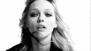 Reserved FW2011 / Deep black #04 / Sasha Pivovarova
