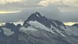 Brohm Ridge views of the Tantalus Range