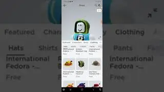 kunai TV паказует как зделать  крутой скін в Roblox