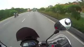 TVS AKULA 310rr Top Speed v/s  dominar 400