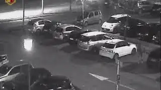 MODENA-Rubavano auto per fare scippi, furti e rapine a danni di donne e anziani
