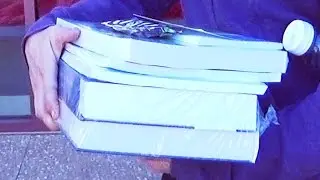 Paying For A College Student's Textbooks