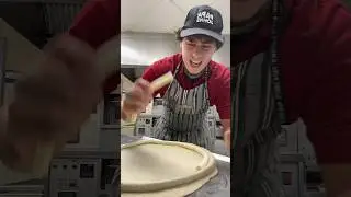 All I do is make STUFF CRUST #pizza #youtube #youtubeshorts #better