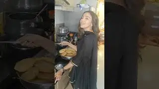 Kamal kar diya 😃😃 #ashisingh #Behindthekitchen #friendsforever #yeundinokibaathai #bonding #meet