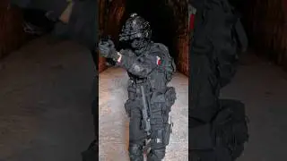 Going dark 🌃😶&zwj;🌫️ #foryou #tacticalshooter #raid #cosplay #airsoft #army #outfit #military