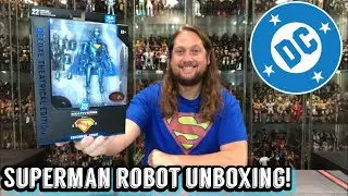 Распаковка и обзор робота Супермена DC McFarlane!
