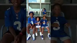 Ciara, her husband and superstar quarterback Russell Wilson and their kids for family day. #ciara
