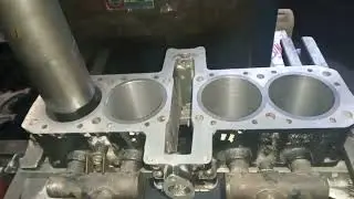 Kawasaki GPX 716 big bore liners grinding to 716 cm3 WISECO type pistons kit 12:5 to 1 compression