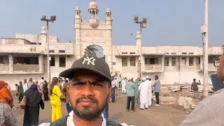 2 Blogger Haji Ali #hajiali #bollywood #travel #love #muslim #mumbai #music #fyp #temple 
