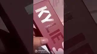 SWATCHING THE NEW KYLIE JENNER LIP BLUSHES💋