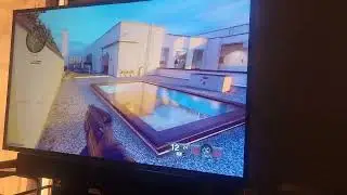 3/30/25 COD 6 play. Weapon melee bug makes numerous appearances. 