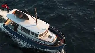 Ray Trawler 27 - Compact cruiser with classic lines | Ray Yacht Design