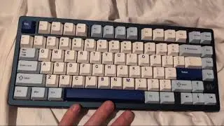 *NEW KEYBOARD*(First video!)(Well first video that is not something to do with singing)(RD75)