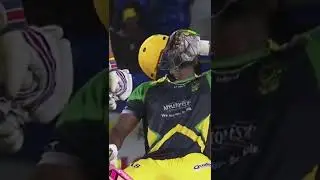 Andre Russell hits HUGE 6 to reach 100! 💪