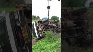 Emotional song truck accident jcb help very sad short video #youtubeshorts #viralvideo