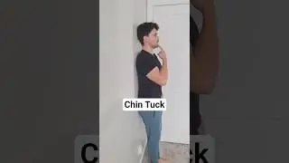 60-Second Chin Tuck Micro Workout for Desk Pros