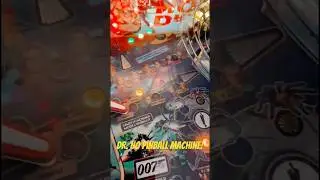 Dr. No pinball machine! 🎰😀