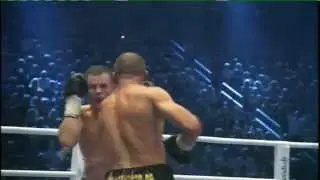 Arthur ABRAHAM vs Mehdi BOUADLA - WBO - Promo - 15 dic 2012 - Combate Space