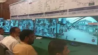 Provincial Minister of LG&CD Mian Mahmood-ul-Rashid, Visits Deputy Commissioner's office Gujranwala