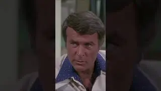 He knows Columbo knows, doesn't he #shorts
