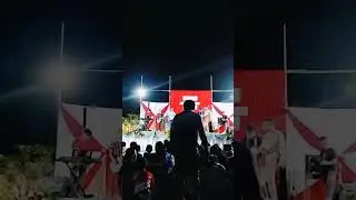 saw black happy Poe song