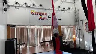Aerial Silk Foot Hang Drop Training