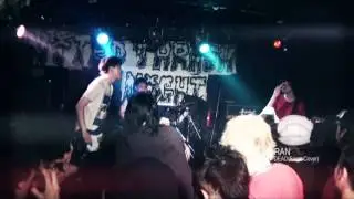 BANRAN - DROP DEAD (Siege cover) live in Tokyo