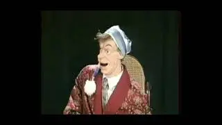 Miki man&oacute; de Orb&aacute;n Viktor &eacute;nekli