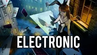VENIICE & Baylienz - Holding Us Up (feat. Karra)