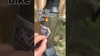 new fox helmet #mtb #smalljump #shorts #fyp #automobile #mtblife #stuntbicycle