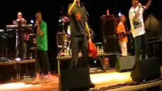 sud sound system_banari 10-07-2010_La Gioia Ca Crea.mp4